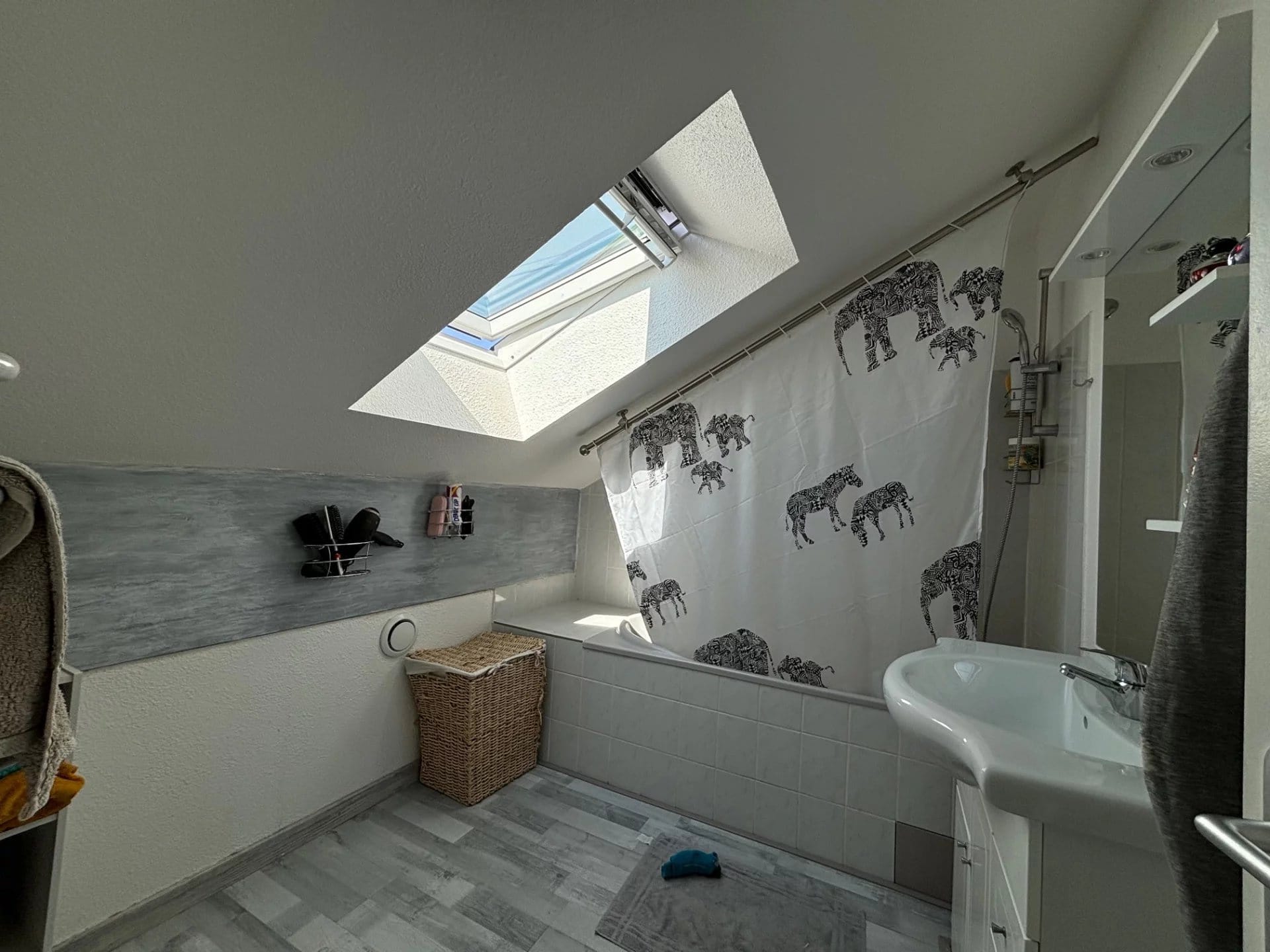 c148e5f62bb3f94397d4bc9909de8239