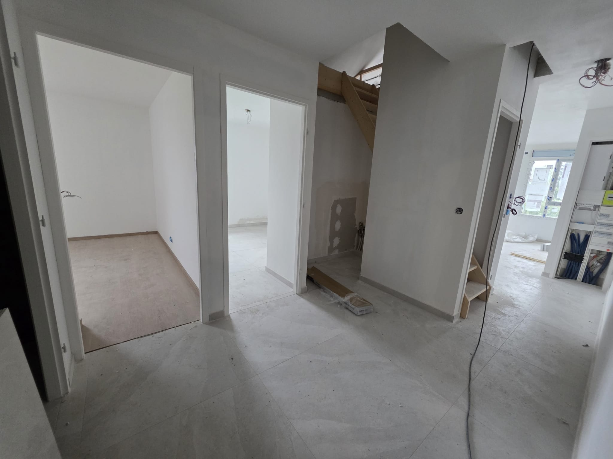 photo_63ca31c4d37e1422b6f6d2282c3c1322