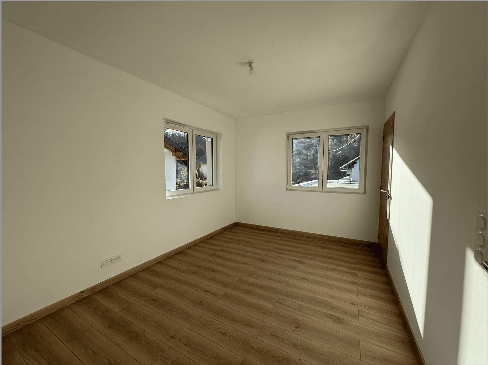 photo_afb6bd3772b9d1192a1b213535b906cc