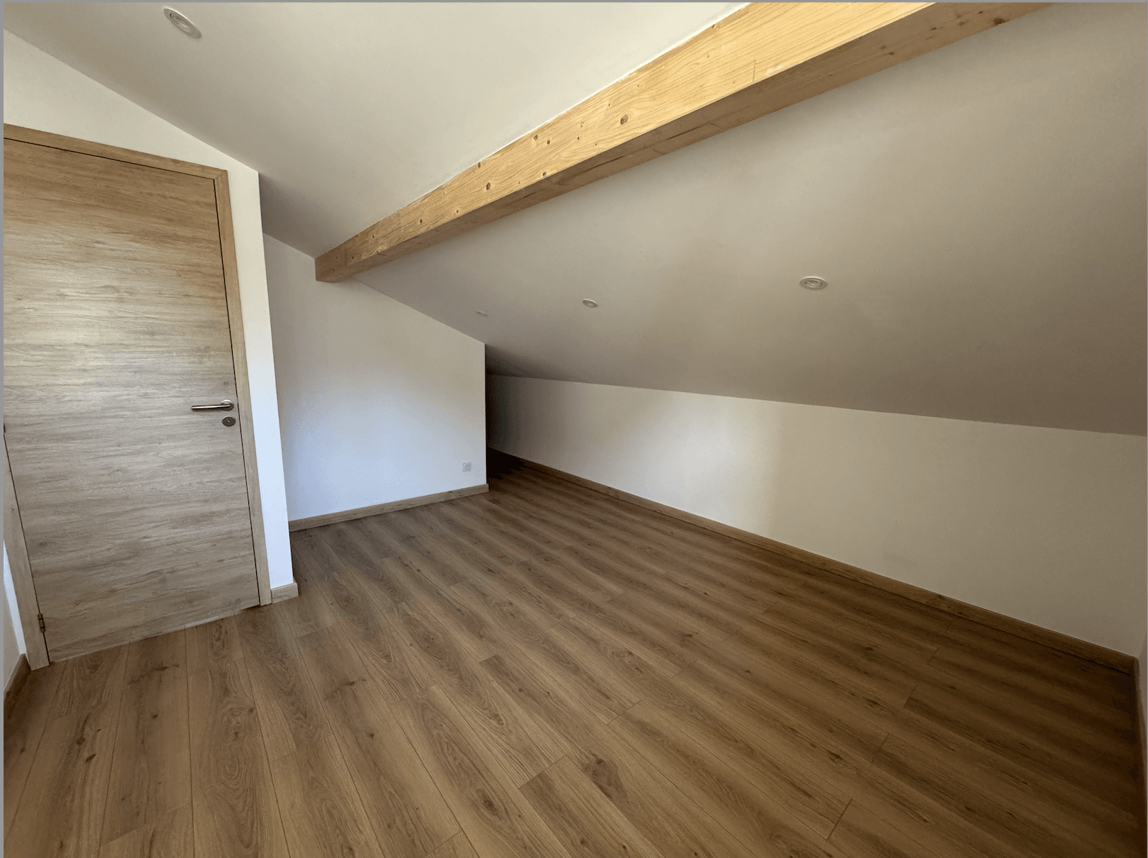 photo_baa6bc44838f5a81f7f40844608a56a4