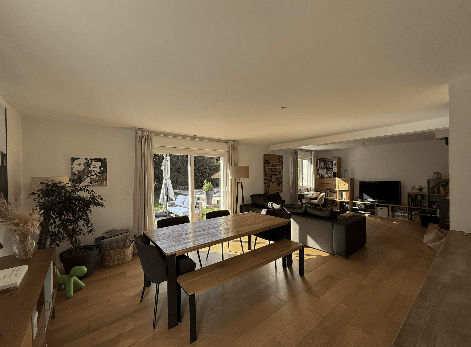 photo_03d9422ad34f85cdf9585b64fea2c908_Inc_1