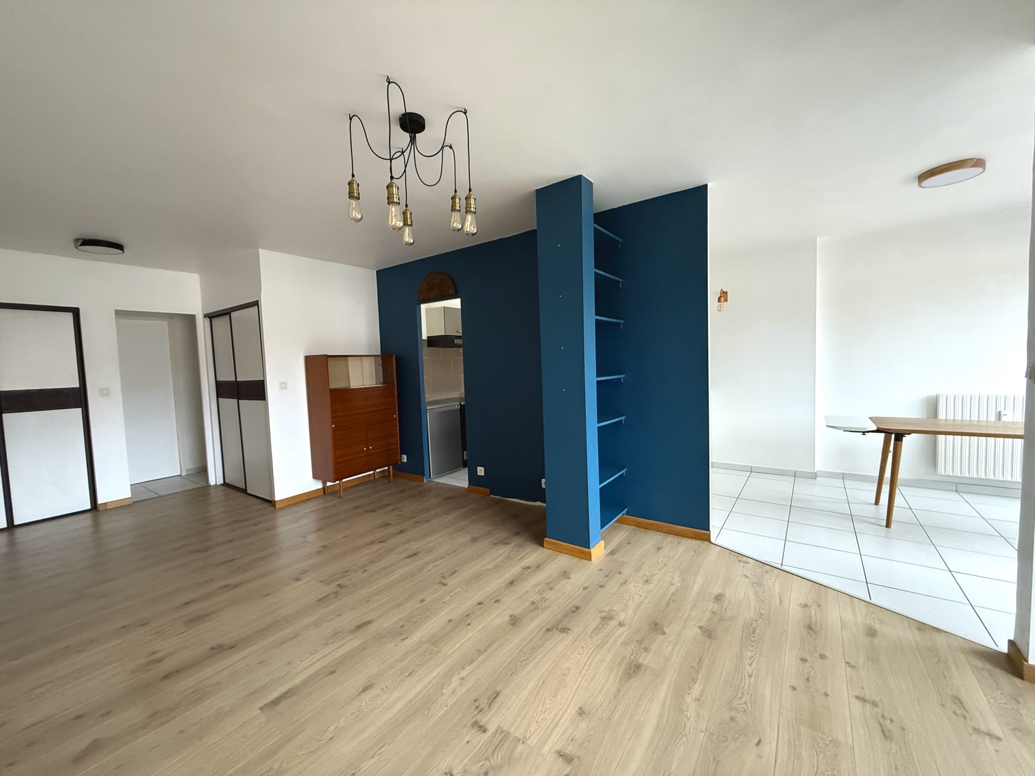 photo_119d964db9f871991b76830d834a3ead