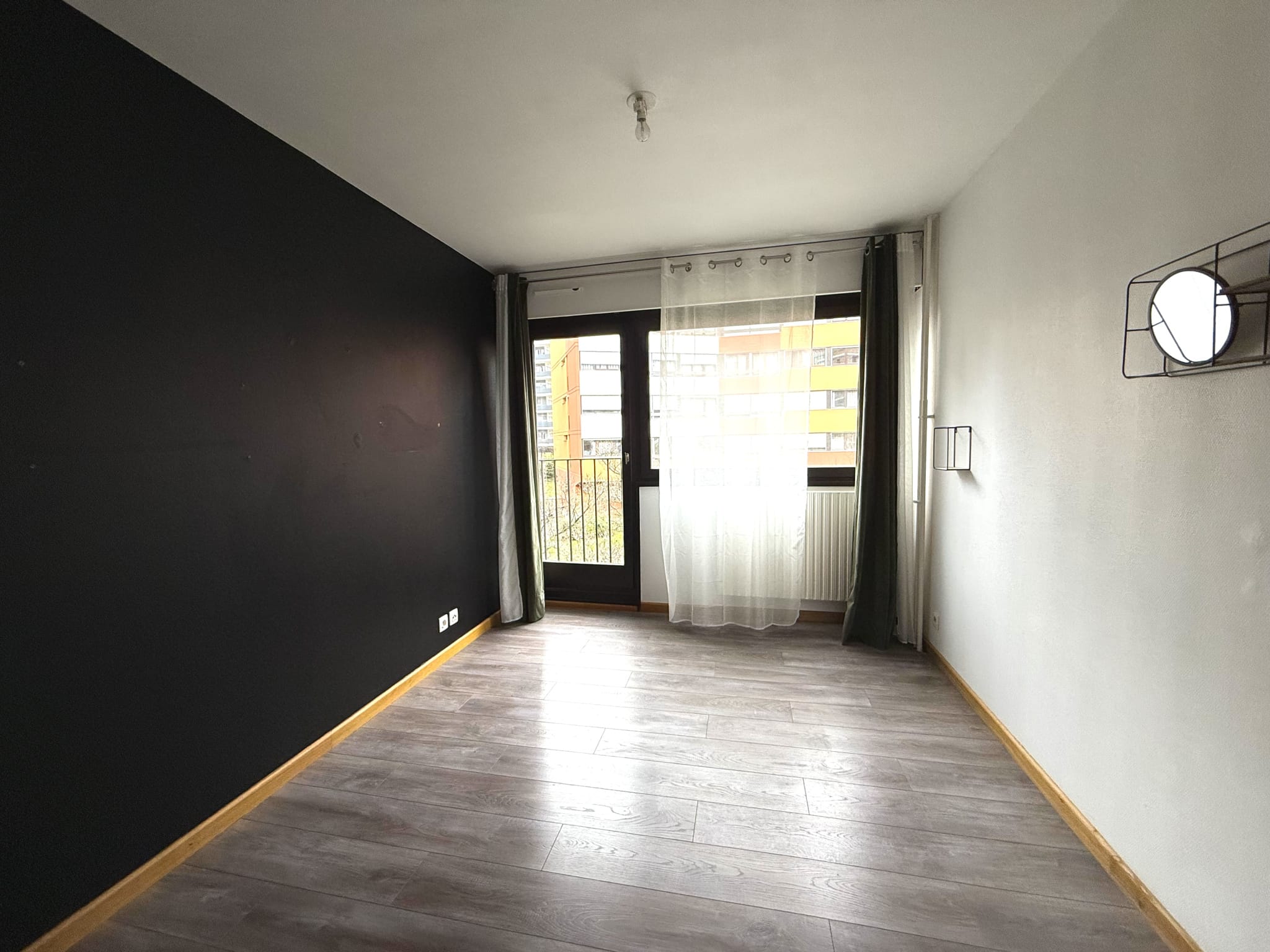 photo_21e10735a3f22dc7c3207c69373fd0f1