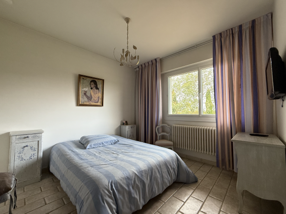 A vendre maison de plain pieds sur terrain de 1980m2 à THONO