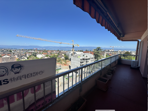 Type 4 Vue lac dernier étage – Thonon