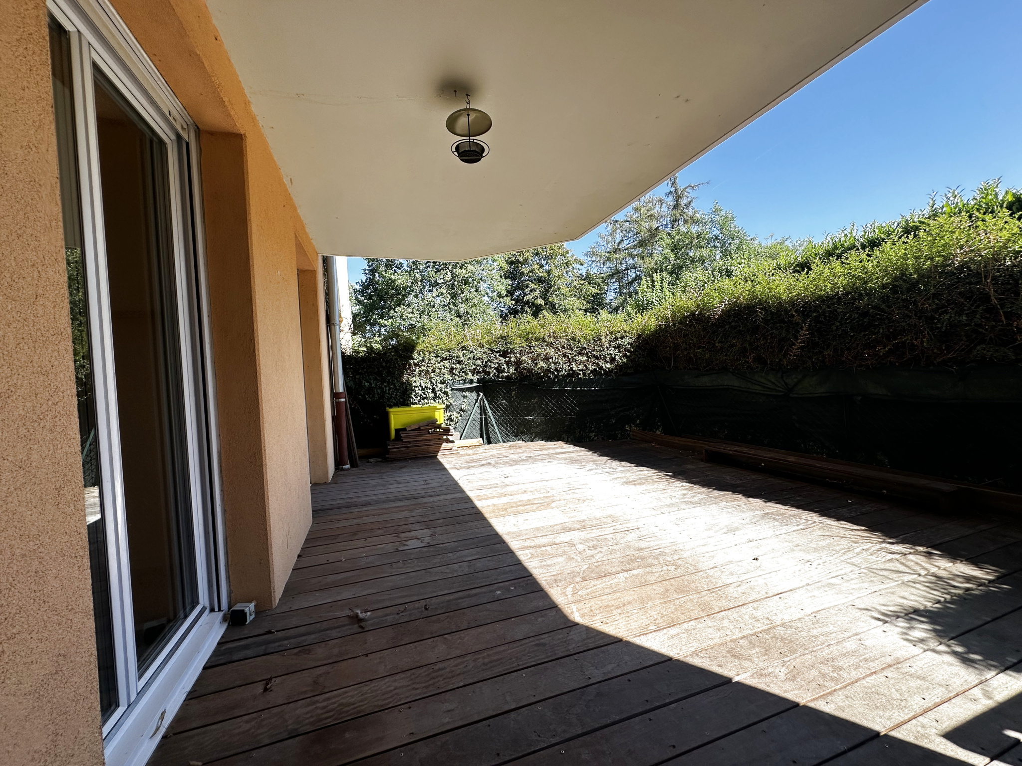 A vendre: T3 en RDJ, secteur Hopital