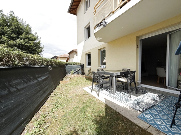 A vendre: T3 en rez de jardin sur THONON EST