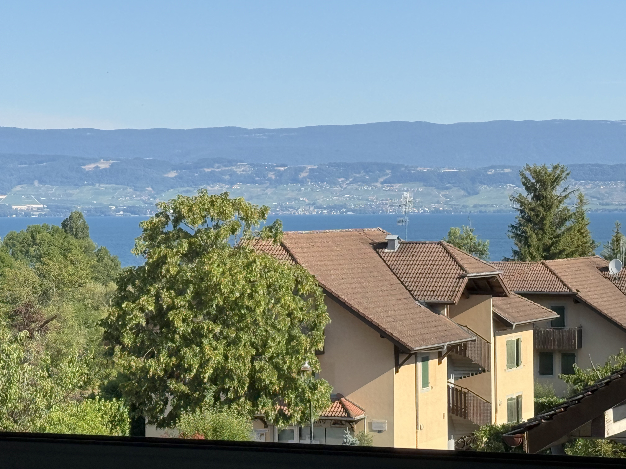 Anthy Sur Léman – Type 4 dernier étage dans maison.