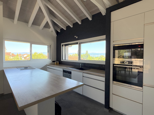 Anthy Sur Léman – Type 4 dernier étage dans maison.